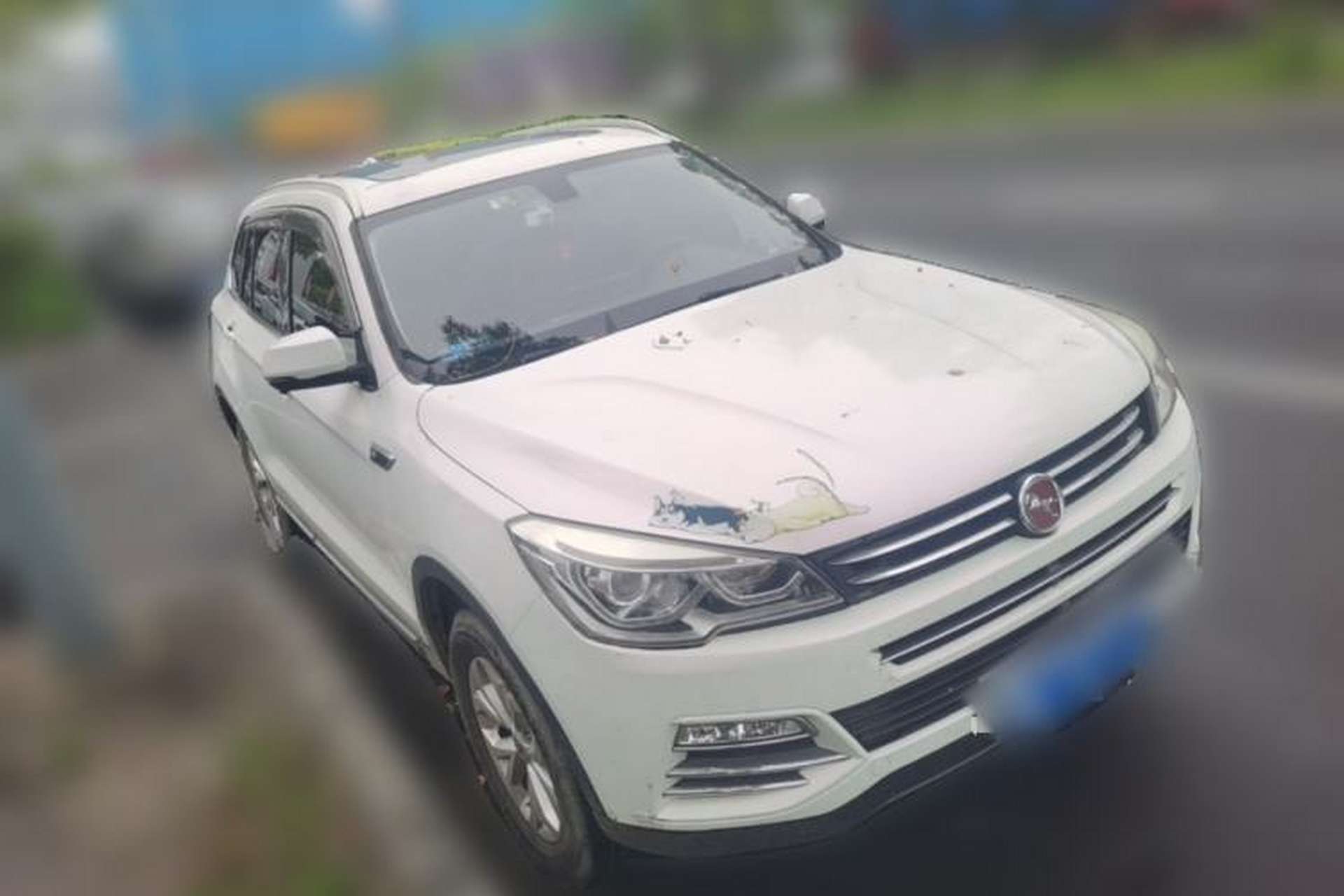 Used Hanteng X7 2016 1.5T Manual Luxury Edition Front Right 45 Deg