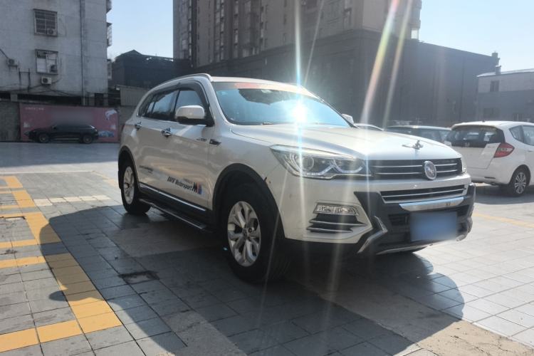 Used Hanteng X7 2016 1.5T Manual Luxury Edition Front Right 45 Deg