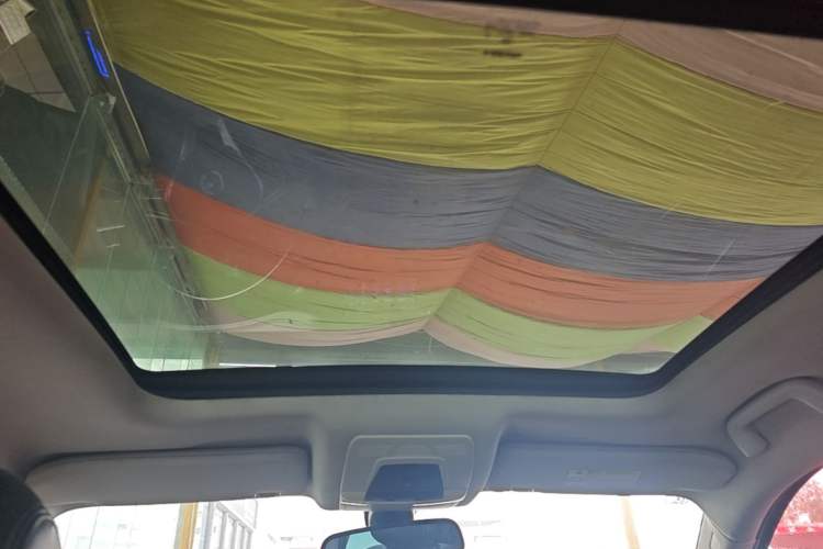 Used Hanteng X7 2016 1.5T Manual Luxury Edition Headliner