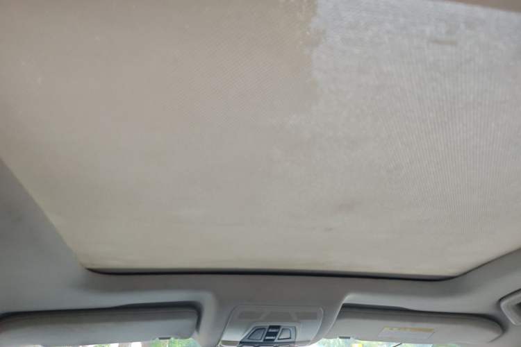 Used Hanteng X7 2016 1.5T Manual Luxury Edition Headliner
