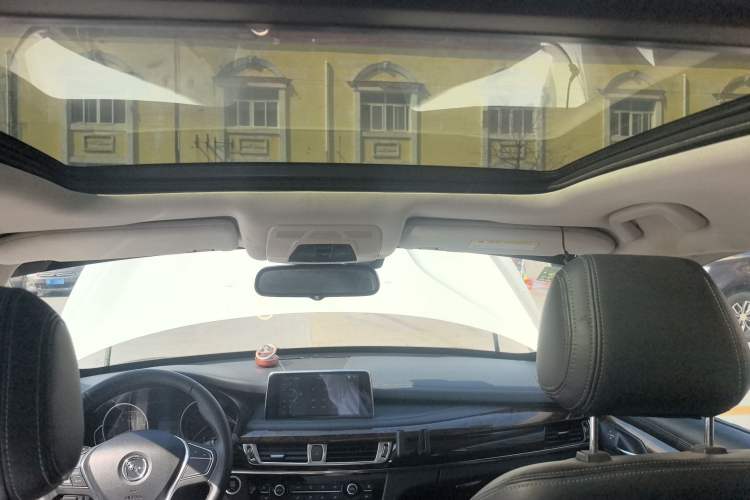 Used Hanteng X7 2016 1.5T Manual Luxury Edition Headliner