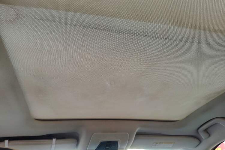 Used Hanteng X7 2016 1.5T Manual Luxury Edition Headliner