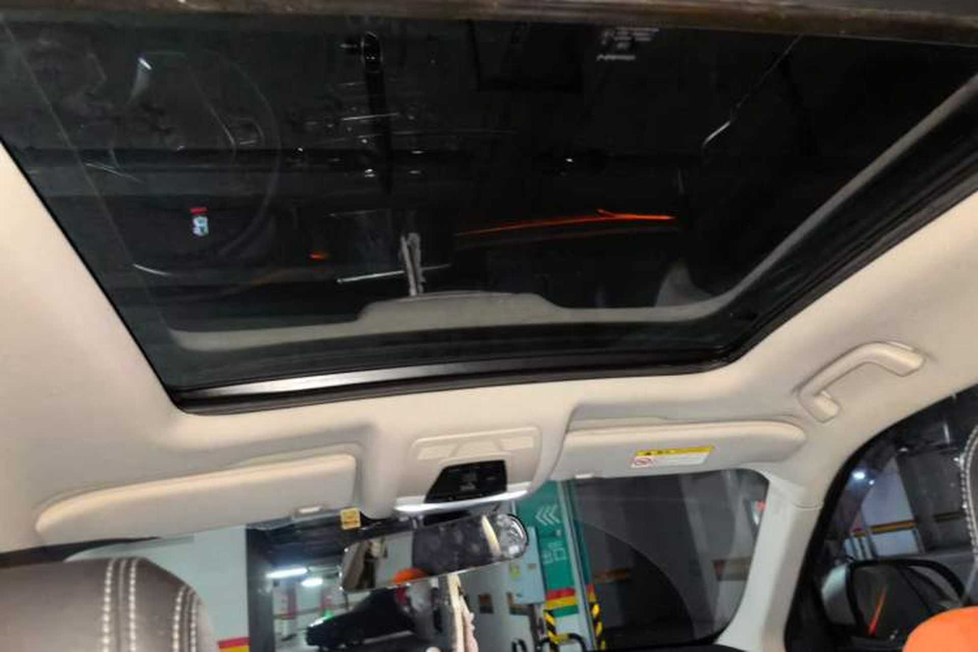 Used Hanteng X7 2016 2.0T DCT Luxury Edition Headliner