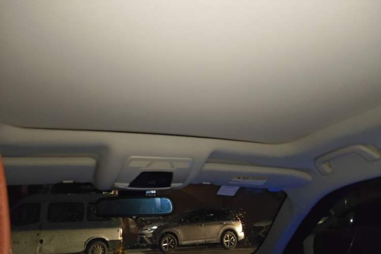 Used Hanteng X7 2016 1.5T Manual Luxury Edition Headliner
