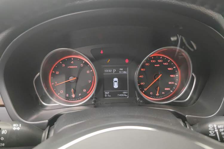 Used Hanteng X7 2016 2.0T DCT Luxury Version Instrument Cluster