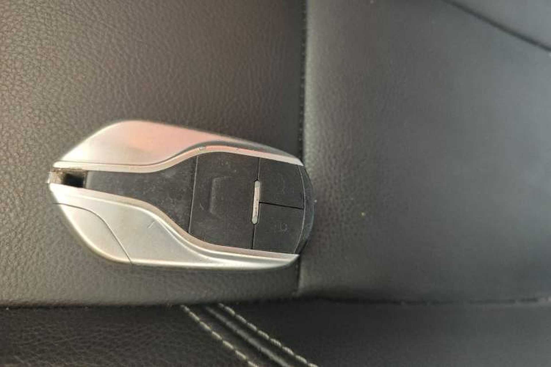 Used Hanteng X7 2016 1.5T Manual Luxury Edition Interior 1