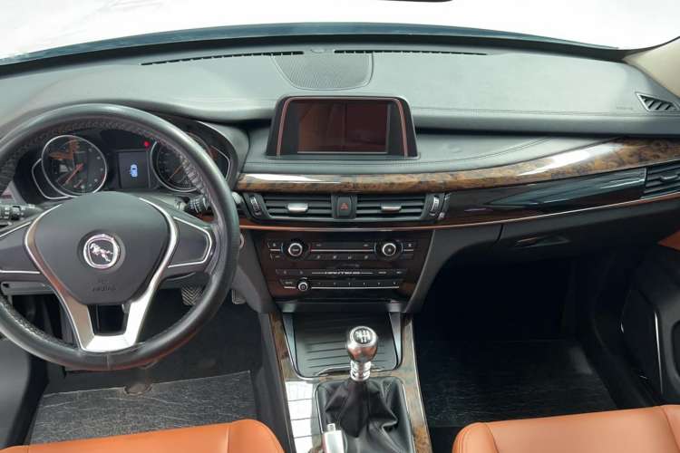 Used Hanteng X7 2016 1.5T Manual Comfort Model Interior 6