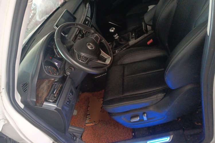 Used Hanteng X7 2016 1.5T Manual Luxury Edition Left Front Seat
