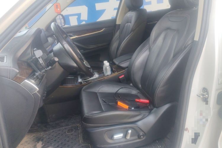 Used Hanteng X7 2016 2.0T DCT Luxury Edition Left Front Seat