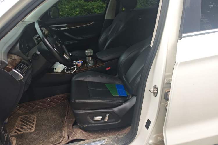 Used Hanteng X7 2016 1.5T Manual Luxury Edition Left Front Seat