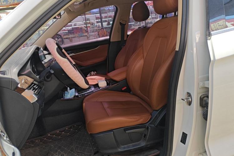 Used Hanteng X7 2016 2.0T DCT Luxury Version Left Front Seat