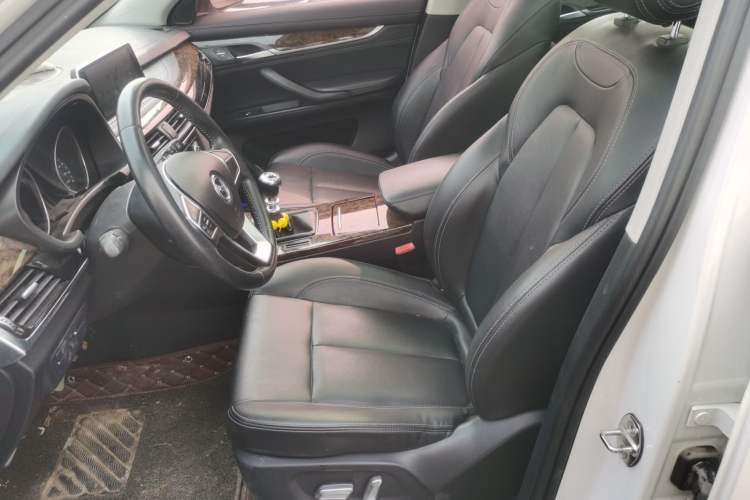 Used Hanteng X7 2016 1.5T Manual Luxury Edition Left Front Seat