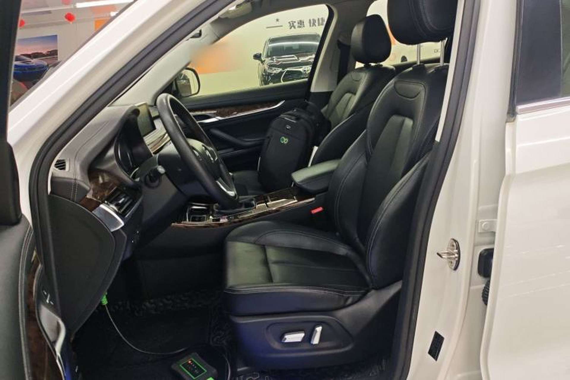 Used Hanteng X7 2016 1.5T Manual Luxury Edition Left Front Seat