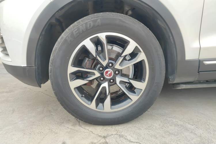 Used Hanteng X7 2016 2.0T DCT Luxury Version Left Front Wheel Hub