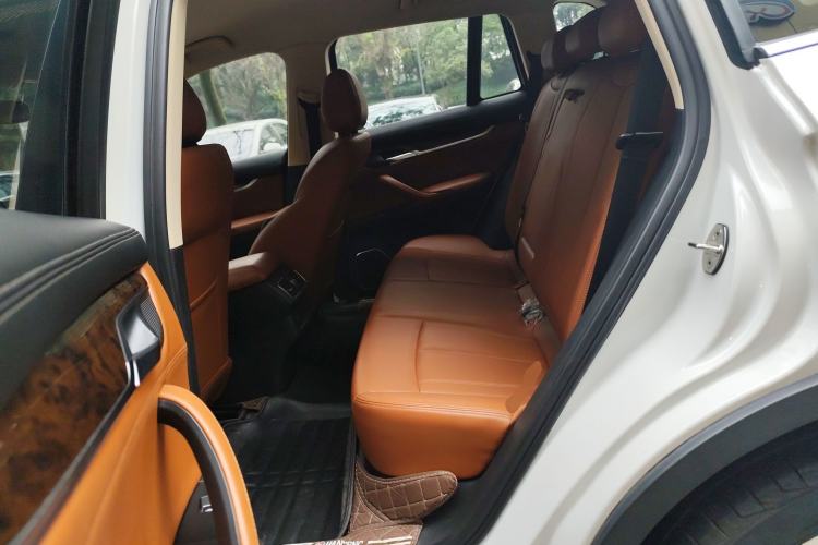 Used Hanteng X7 2016 2.0T Manual Luxury Version Left Rear Seat
