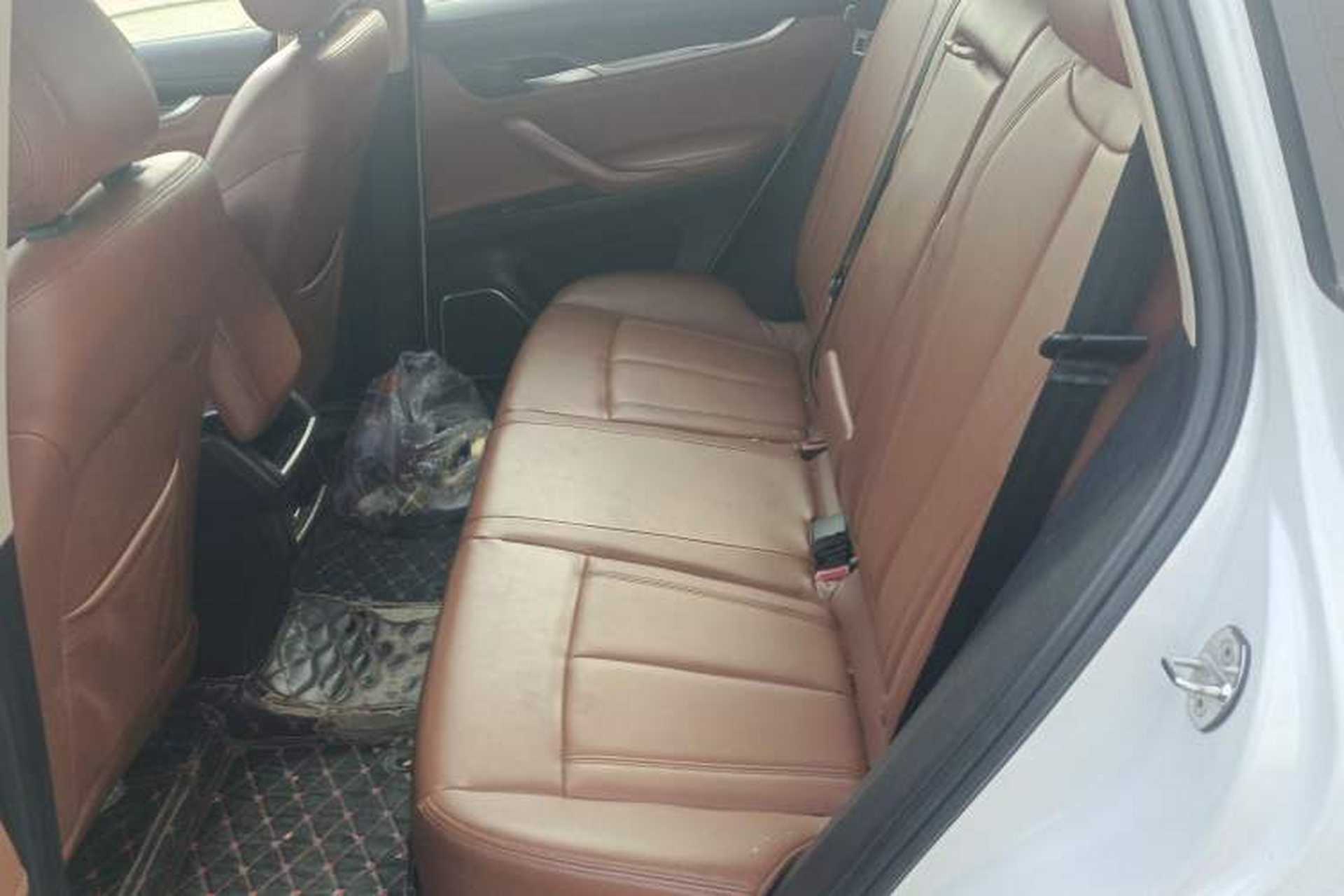 Used Hanteng X7 2016 1.5T Manual Luxury Version Left Rear Seat