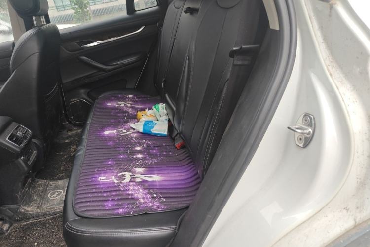 Used Hanteng X7 2016 1.5T Manual Luxury Edition Left Rear Seat