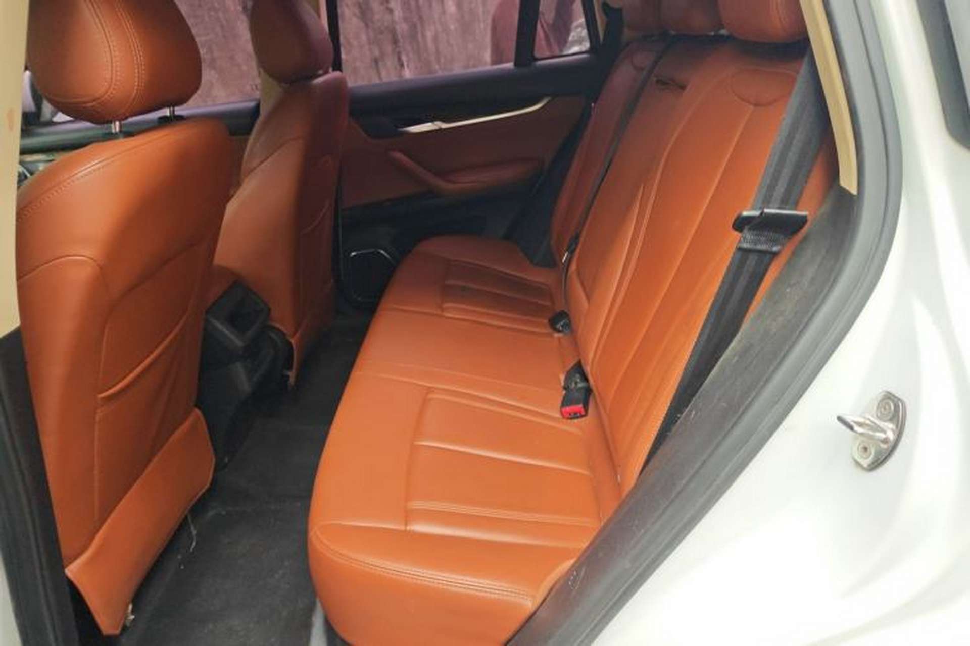 Used Hanteng X7 2016 1.5T Manual Comfort Model Left Rear Seat
