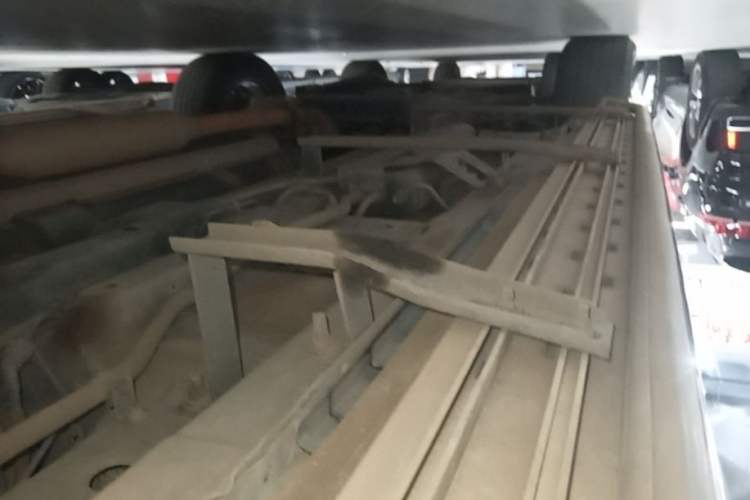 Used Hanteng X7 2016 2.0T DCT Luxury Edition Left Side Sill