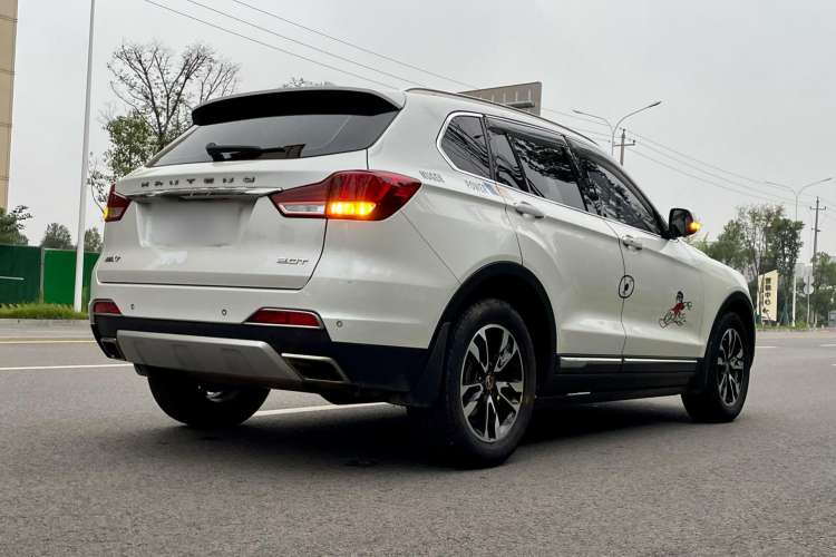 Used Hanteng X7 2016 2.0T DCT Luxury Edition Rear Right 45 Deg