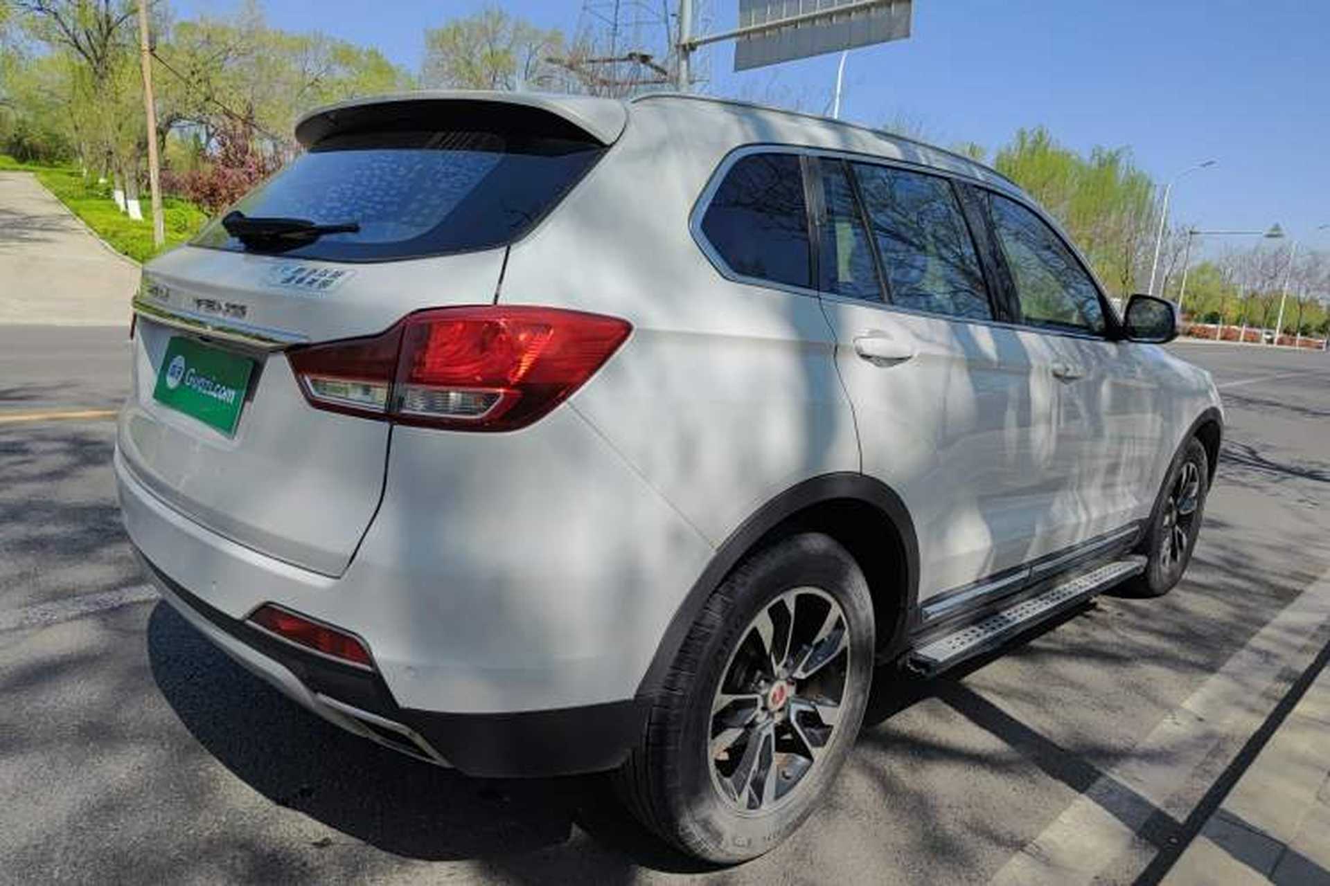 Used Hanteng X7 2016 2.0T DCT Luxury Edition Rear Right 45 Deg