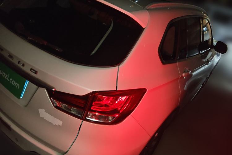 Used Hanteng X7 2016 1.5T Manual Luxury Edition Rear Right 45 Deg