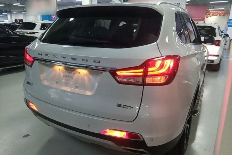 Used Hanteng X7 2016 2.0T DCT Luxury Edition Rear Right 45 Deg