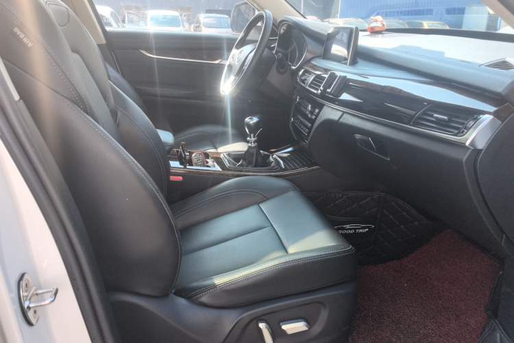 Used Hanteng X7 2016 1.5T Manual Luxury Edition Right Front Seat