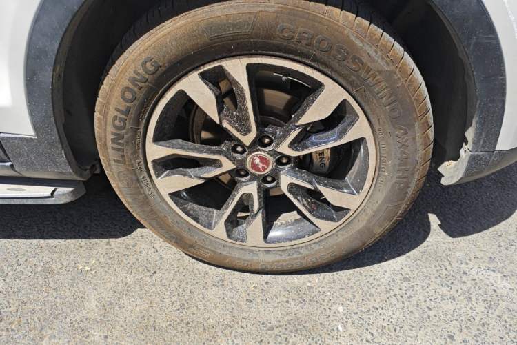 Used Hanteng X7 2016 2.0T DCT Luxury Version Right Front Wheel Hub