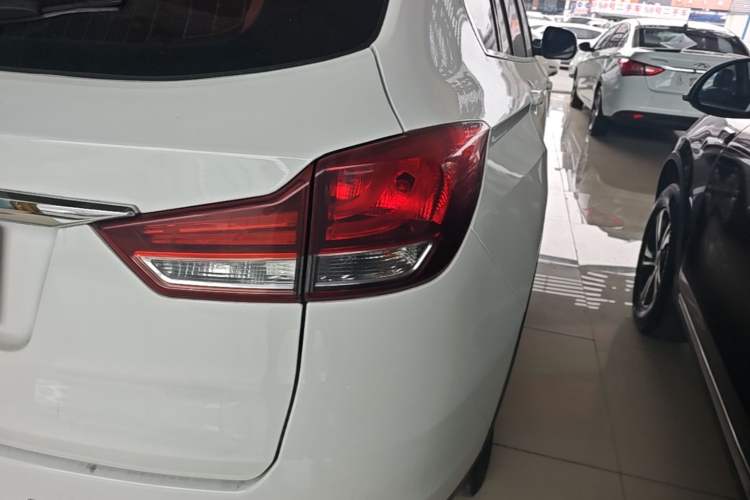 Used Hanteng X7 2016 1.5T Manual Luxury Edition Right Rear Taillight