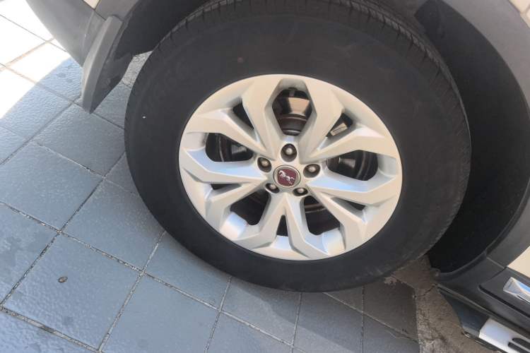 Used Hanteng X7 2016 1.5T Manual Luxury Edition Right Rear Wheel Hub