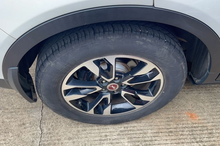 Used Hanteng X7 2016 2.0T DCT Luxury Edition Right Rear Wheel Hub