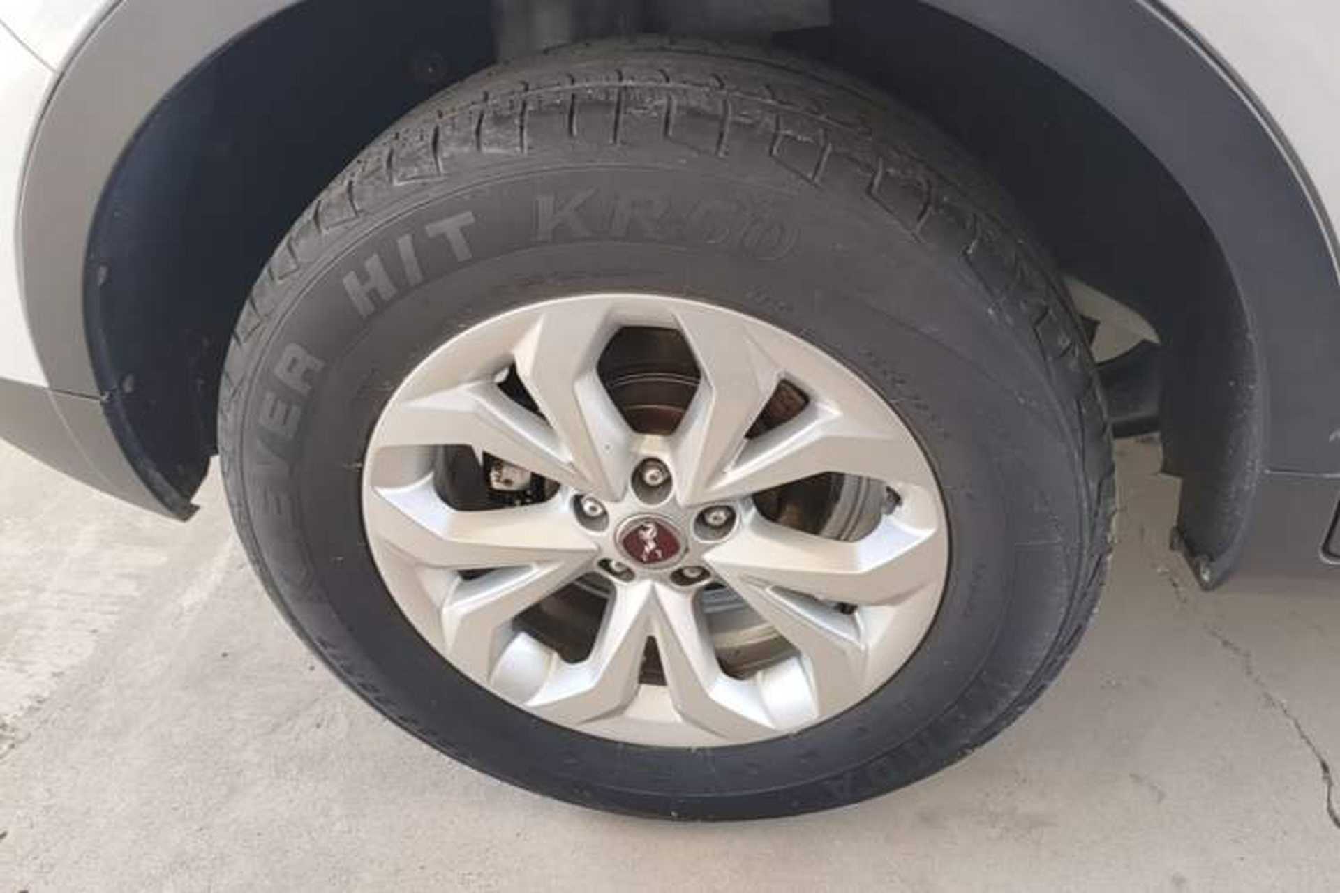 Used Hanteng X7 2016 1.5T Manual Luxury Version Right Rear Wheel Hub