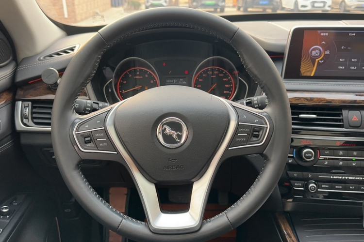 Used Hanteng X7 2016 2.0T DCT Luxury Edition Steering Wheel
