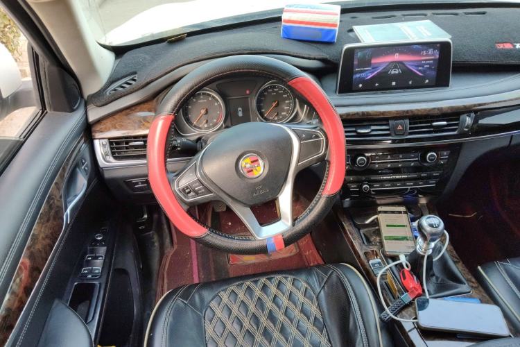Used Hanteng X7 2016 1.5T Manual Luxury Edition Steering Wheel