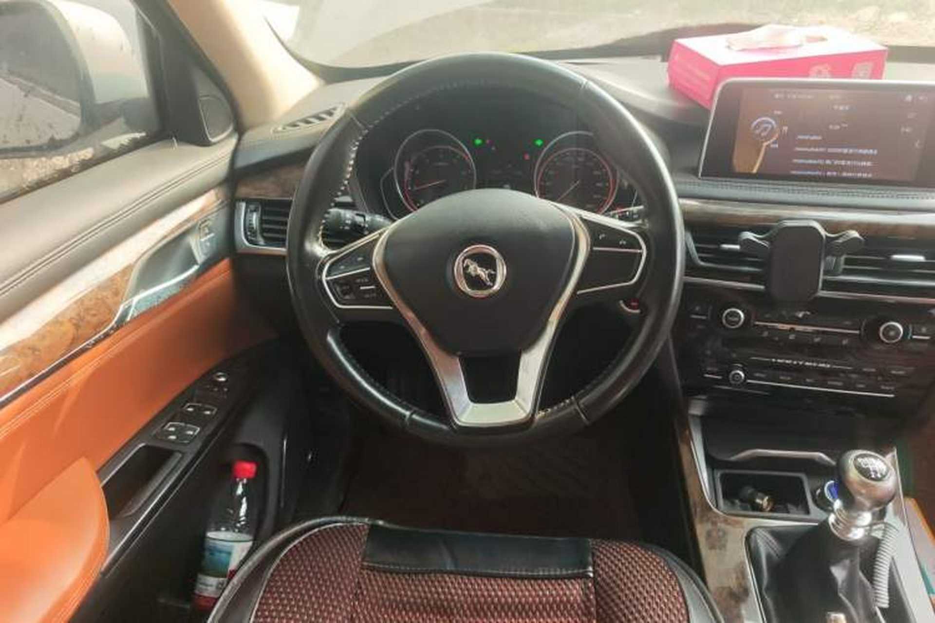 Used Hanteng X7 2016 1.5T Manual Luxury Version Steering Wheel