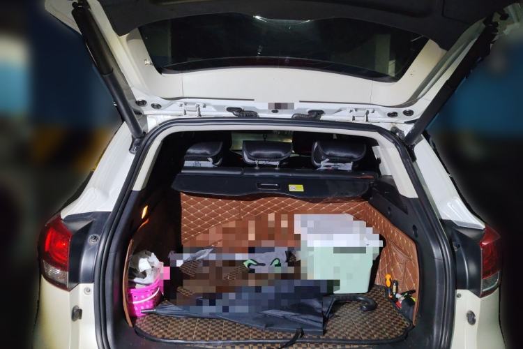 Used Hanteng X7 2016 2.0T DCT Luxury Edition Trunk
