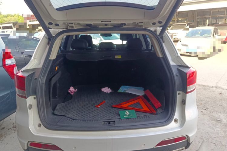Used Hanteng X7 2016 2.0T DCT Yu Ma Edition Trunk