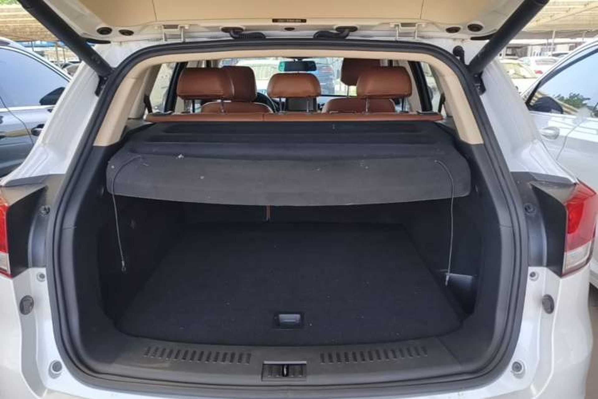 Used Hanteng X7 2016 1.5T Manual Luxury Version Trunk
