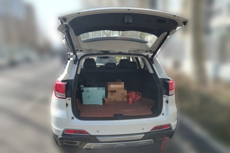 Used Hanteng X7 2016 2.0T DCT Luxury Edition Trunk