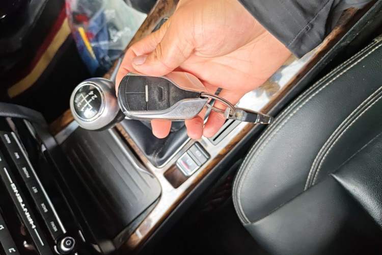 Used Hanteng X7 2016 1.5T Manual Luxury Edition Vehicle Key