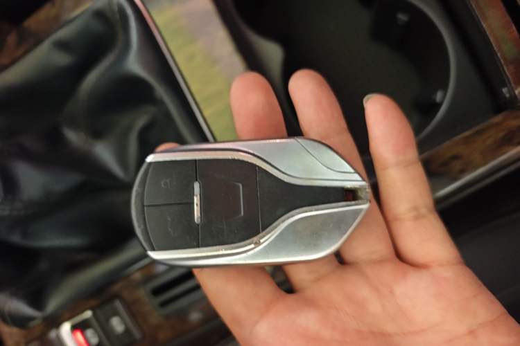 Used Hanteng X7 2016 1.5T Manual Luxury Edition Vehicle Key