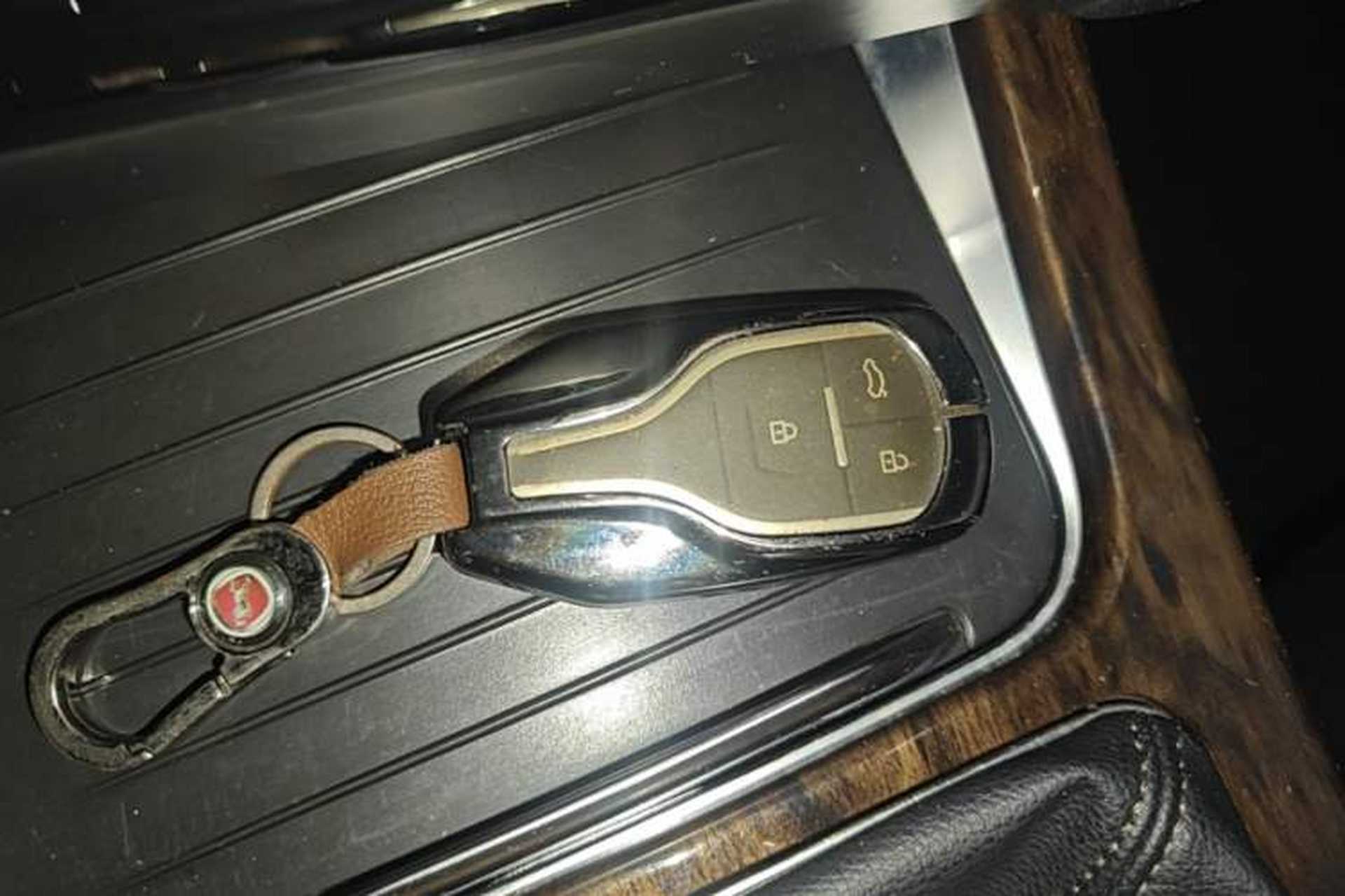 Used Hanteng X7 2016 1.5T Manual Luxury Edition Vehicle Key