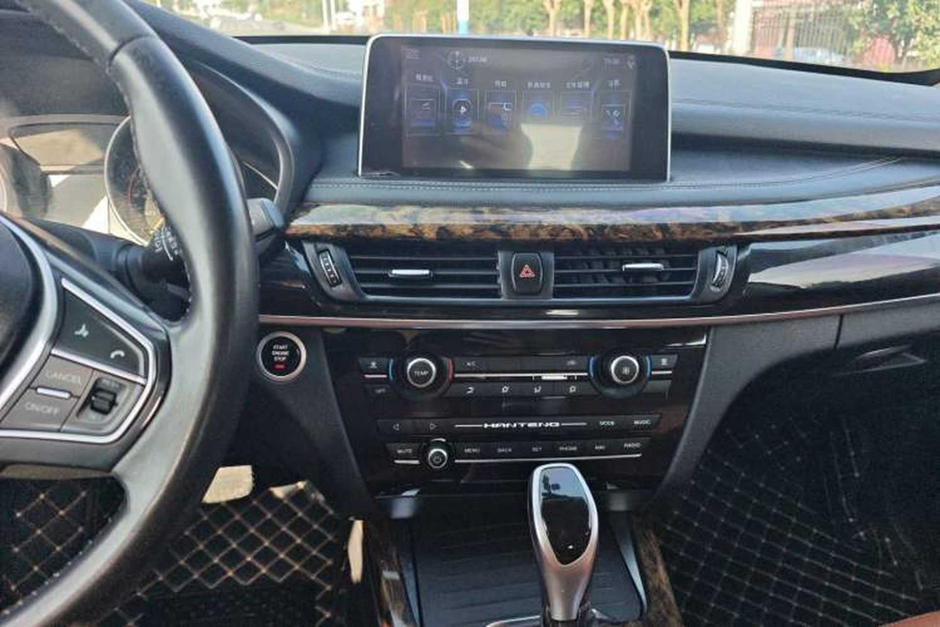 Used Hanteng X7 2018 X7S 1.5T Automatic Luxury Model Audio And AC Panel
