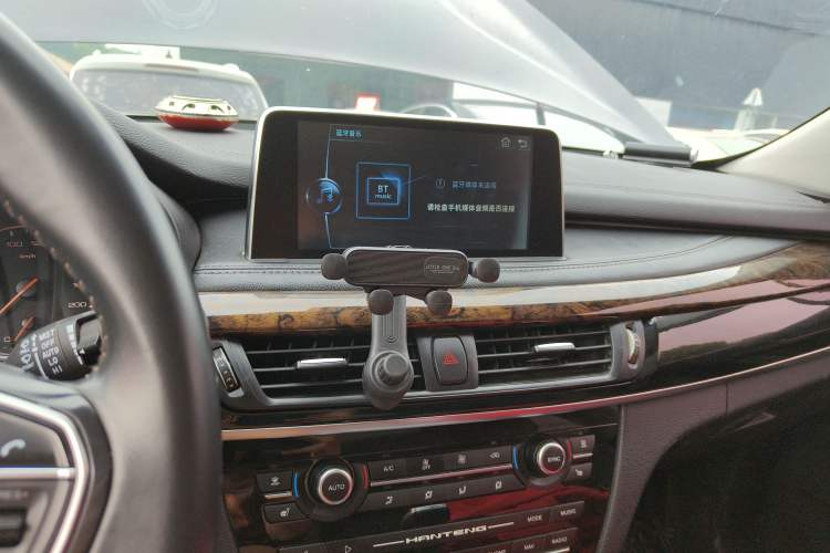Used Hanteng X7 2018 X7S 1.5T Automatic Luxury Model Audio And AC Panel