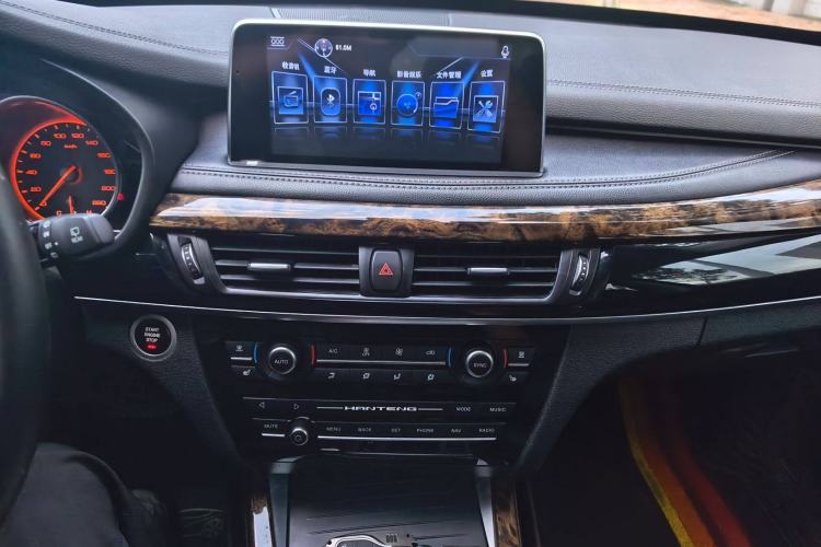 Used Hanteng X7 2018 X7S 1.5T Automatic Luxury Model Audio And AC Panel