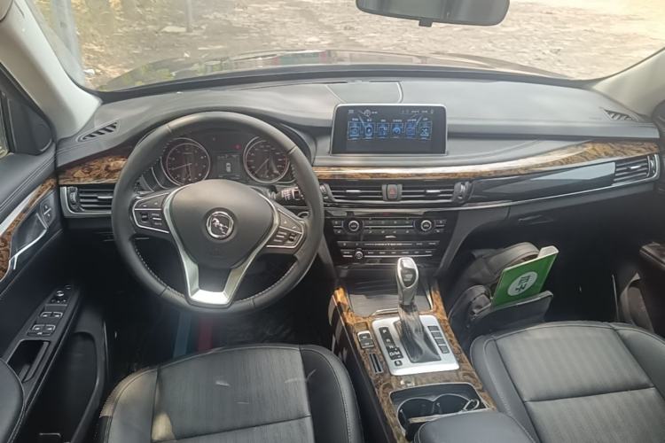 Used Hanteng X7 2018 X7S 1.5T Automatic Luxury Model Center Console