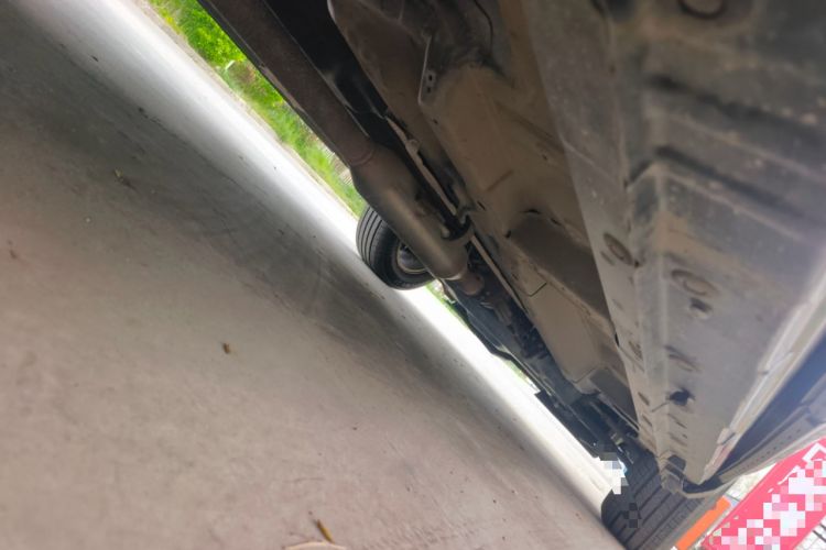 Used Hanteng X7 2018 X7S 1.5T Automatic Luxury Model Chassis Rear Right