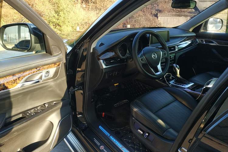 Used Hanteng X7 2018 X7S 1.5T Automatic Luxury Model Driver Seat