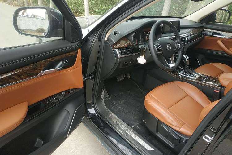 Used Hanteng X7 2018 X7S 1.5T Automatic Luxury Model Driver Seat
